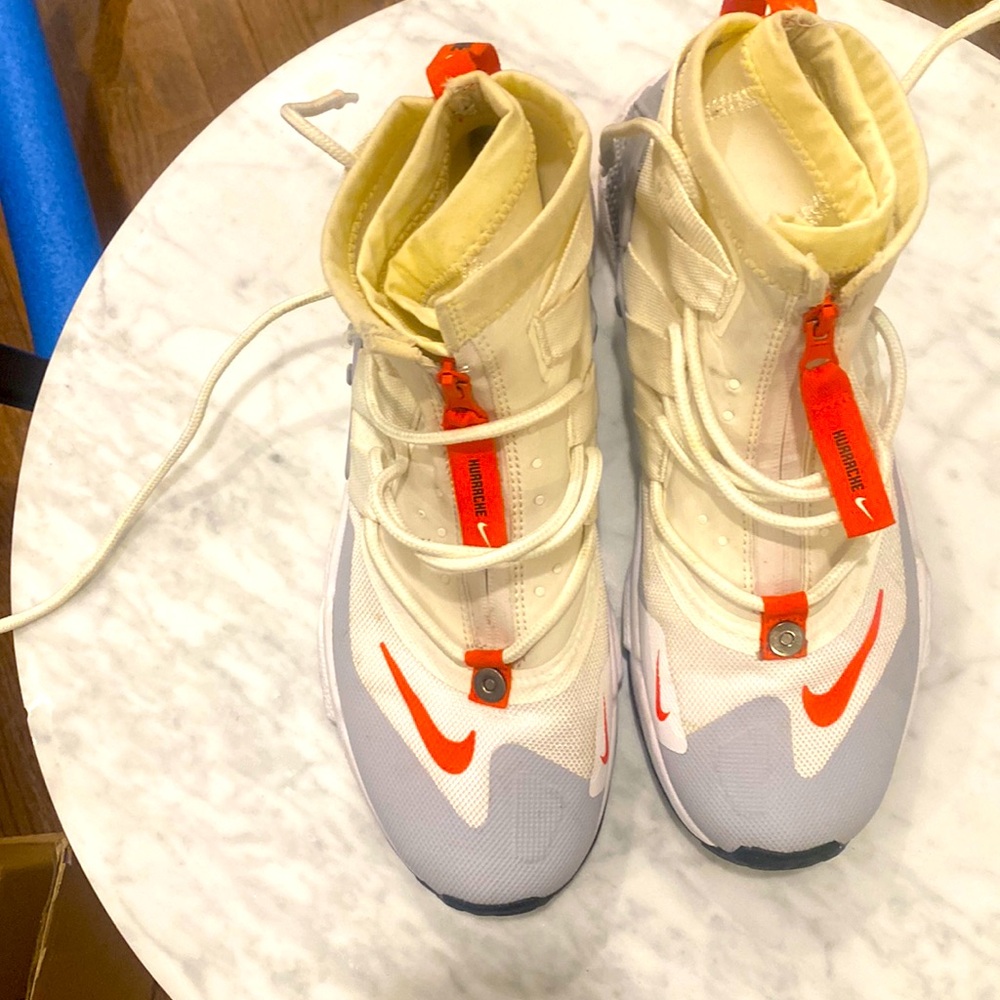 Orange and white Hurrache Grips